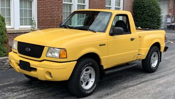 Ford Ranger 2001 có nhiều nâng cấp và tính năng bổ sung