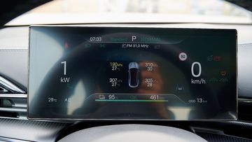 BYD Seal 2024 trang bị đồng hồ lái kỹ thuật số với màn hình LCD 10.25 inch có khả năng tùy biến cao