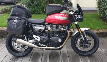 Công suất cực đại 100PS mang âm thanh đặc trưng đến từ Anh Quốc