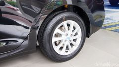 La-zăng cùng phanh đĩa phía sau