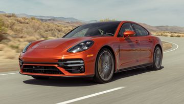 Porsche Panamera Turbo S 2024 với vẻ đẹp sang trọng, khỏe khoắn