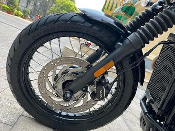 Phanh trước Brembo thông số cao
