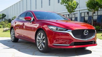Mazda 6 thế hệ mới gây ấn tượng với khách hàng với thiết kế trẻ trung, lịch lãm