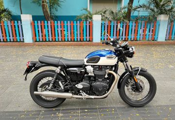 Bonneville T100 màu xanh trắng
