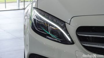 Danh gia so bo Mercedes-Benz C-Class 2019