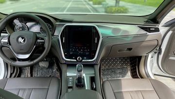 Không gian nội thất có lối thiết kế sang trọng, tinh tế và gọn gàng