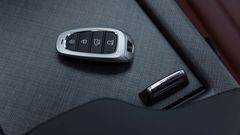 Chìa khóa Smartkey trên Hyundai Palisade 2024 tích hợp đa chức năng tiện dụng