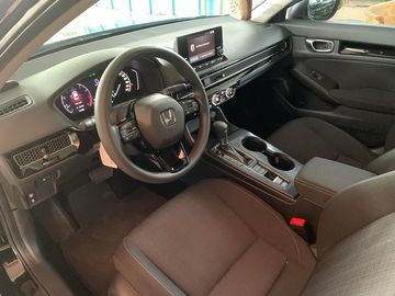 Các bản thường sử dụng vô lăng trần