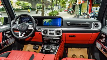 Nội thất bên trong của chiếc G-Class được đầu tư với nhiều chi tiết hiện đại