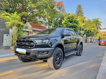 Điểm đặc biệt nhất ở Ranger Raptor 2023 chính là được phân hiệu xe hiệu xuất cao Ford Performance DNA