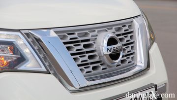 Danh gia chi tiet Nissan Terra 2019