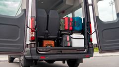 Hàng ghế cuối có thể gập phẳng để mở rộng khoang hành lý