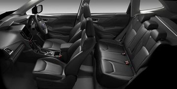 Bố trí ghế ngồi trên cả 2 phiên bản Subaru Forester 2023