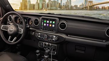 Jeep Gladiator 2023 chỉ cung cấp duy nhất màu nội thất Đen