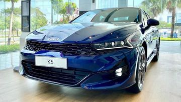 KIA K5 2022 có thiết kế thể thao, trẻ trung và giá bán cạnh tranh nhất phân khúc