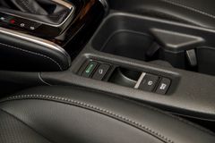 Hai phiên bản G và L chỉ có 2 chế độ vận hành ECON/ NORMAL