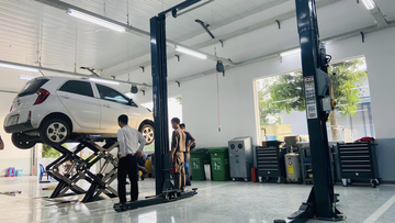 Khu vực bảo dưỡng và sửa chữa chung tại KIA Từ Sơn cùng các trang thiết bị tiên tiến