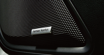 Hệ thống âm thanh trên Subaru Outback 2023 là loại 12 loa cao cấp từ Harman/Kardon với tổng công suất 576W mang đến trải nghiệm âm thanh sống động và khác biệt. 