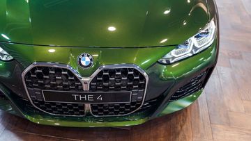 BMW 4 Series 2023 sử dụng đèn pha BMW Laserlight hiện đại nhất hiện tại